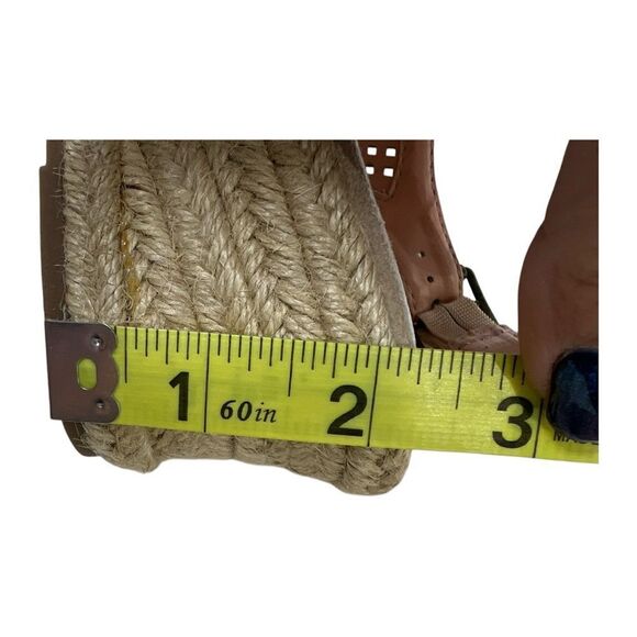 Easy Street Comfortable Pink Peep-Toe Laser Cut Sandals Wedge Espadrille Sz 8 - Picture 7 of 7